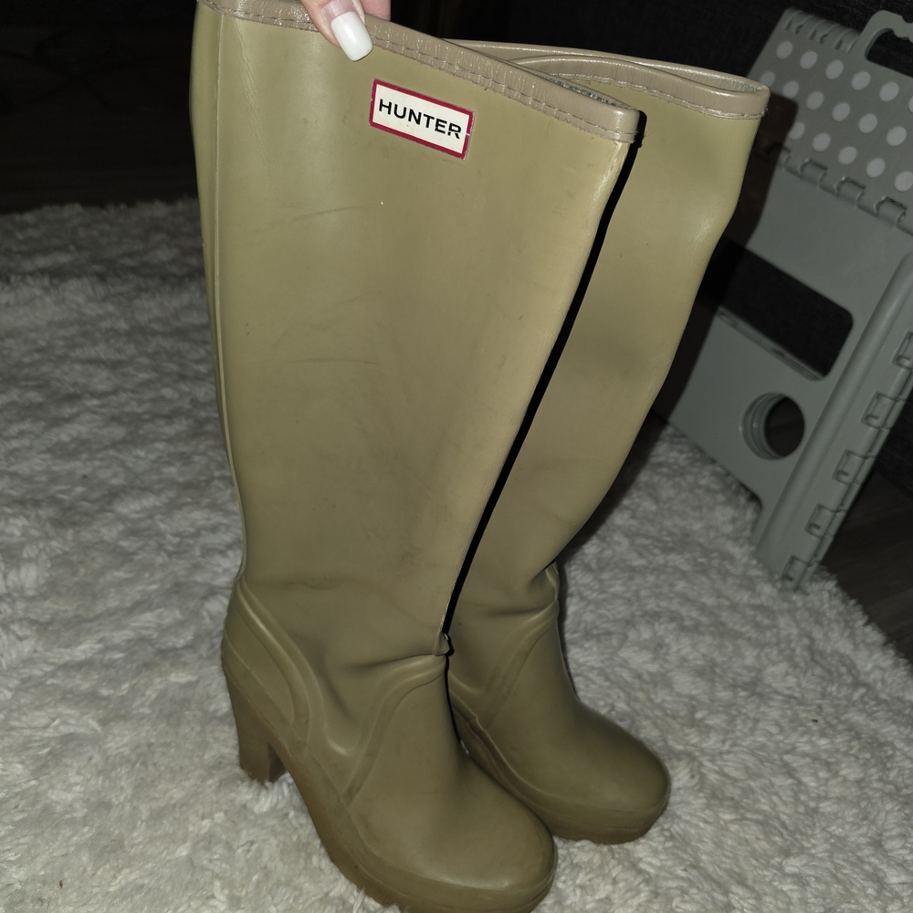 NWT Hunter Women's Beige TALL heel Rain Boots Sz 7 - Picture 7 of 13